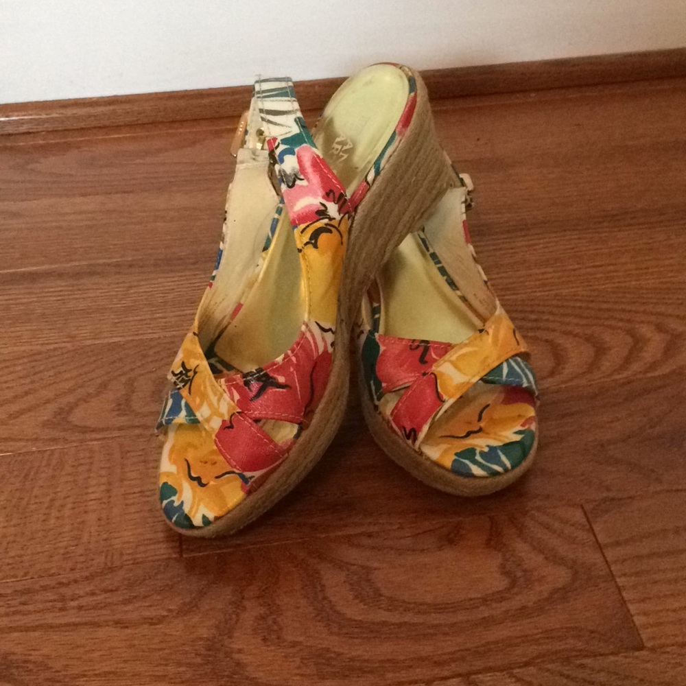 Franco Sarto wedges size 8